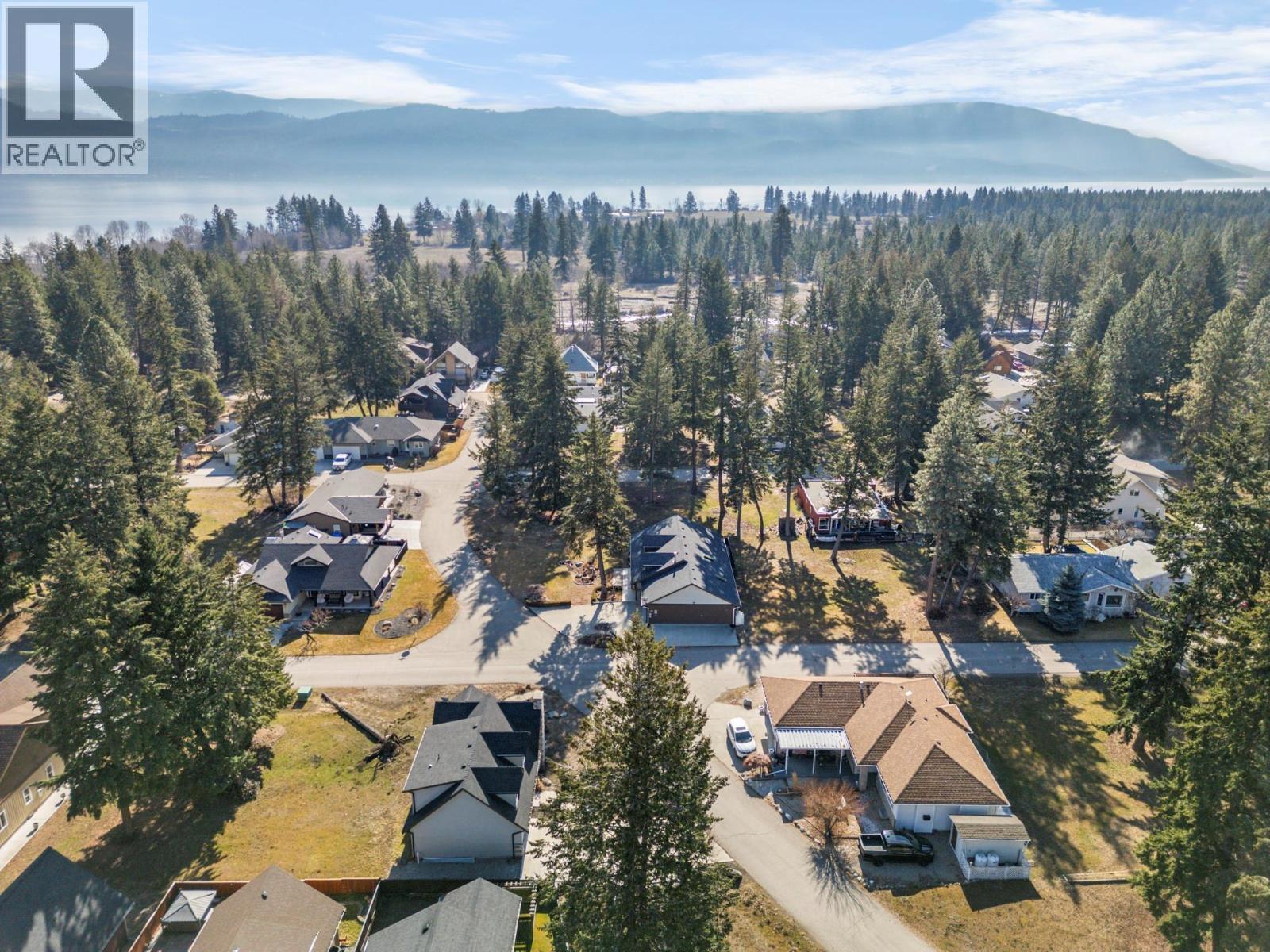 427 Hummingbird Avenue. Vernon, British Columbia