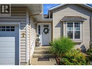 3485 Rosedale Avenue Unit# 7. Armstrong, British Columbia