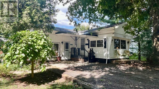 126 Harvey Street, Georgian Bluffs