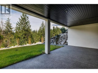 10274 Beacon Hill Drive. Lake Country, British Columbia