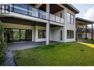 10274 Beacon Hill Drive. Lake Country, British Columbia