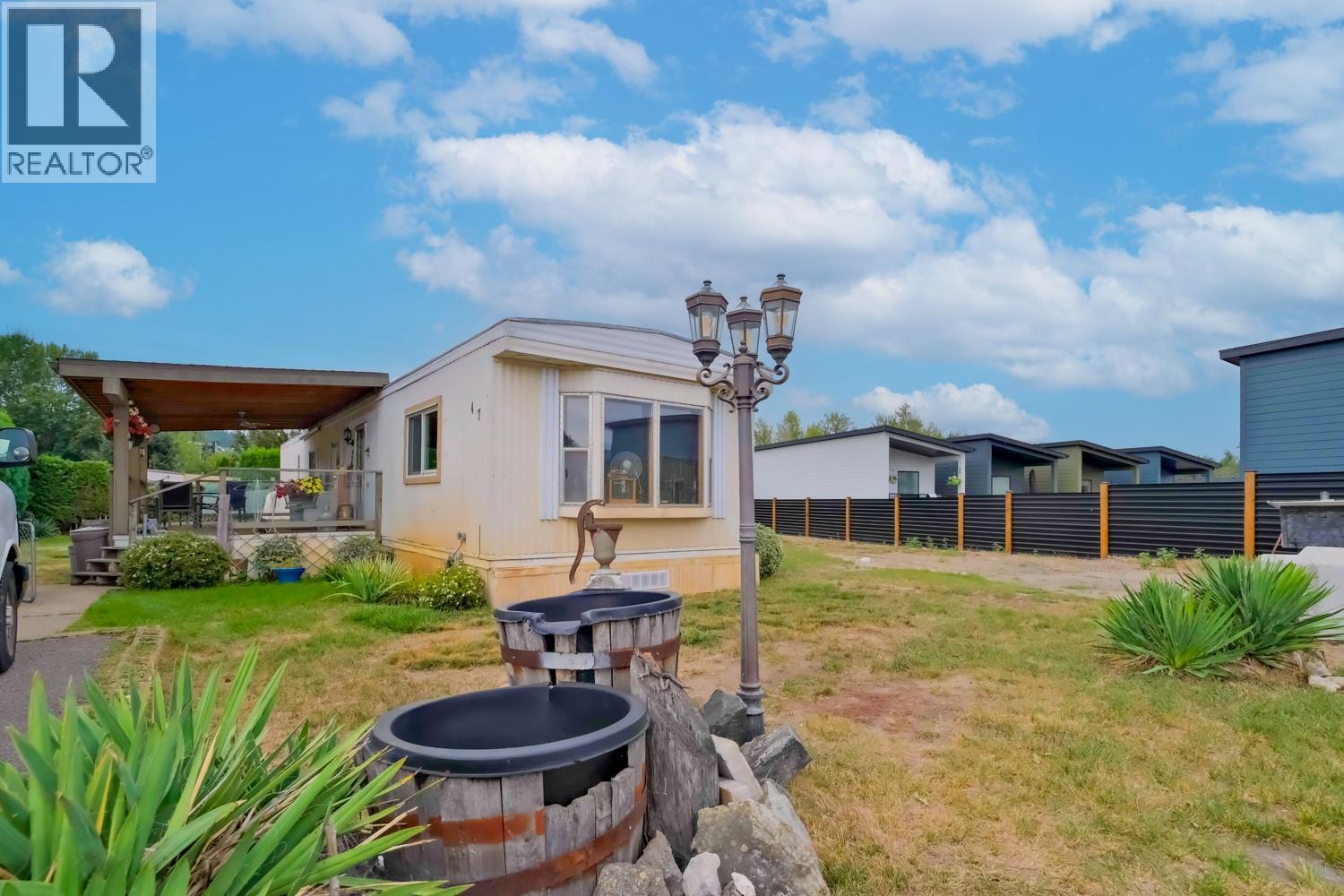 720 Commonwealth Road Unit# 47. Kelowna, British Columbia