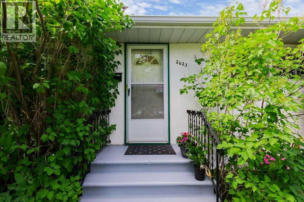 2623 Glencastle Street Sw, Calgary