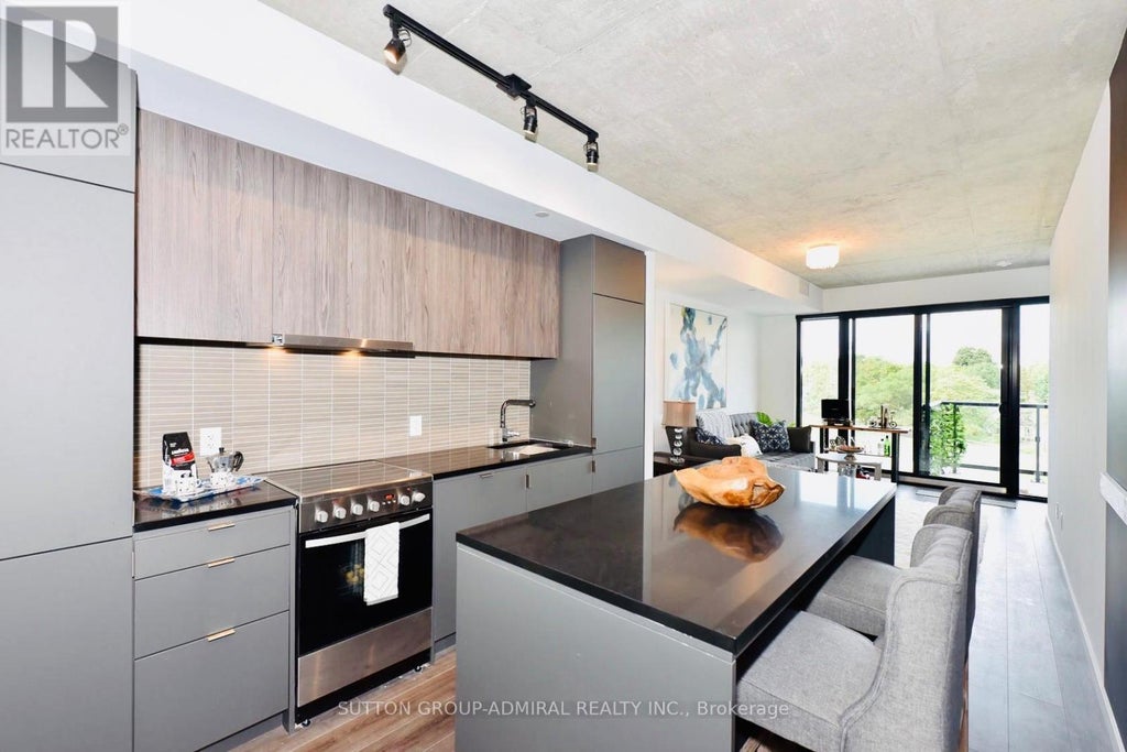 404 - 7 Smith Crescent, Toronto (stonegate-Queensway)