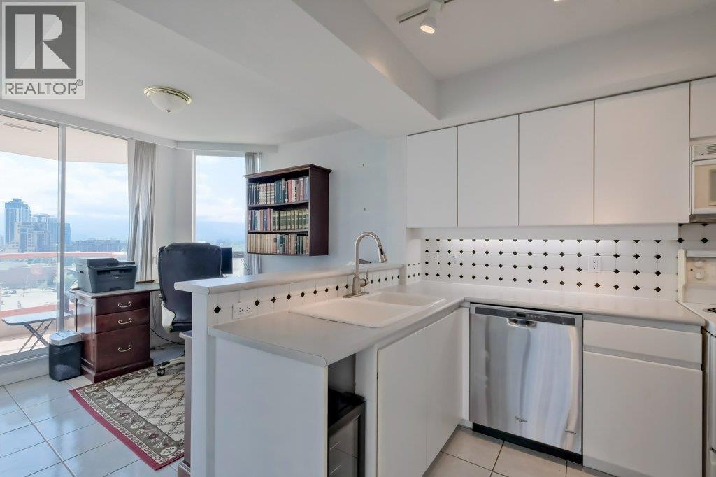 1160 Sunset Drive Unit# 1103. Kelowna, British Columbia