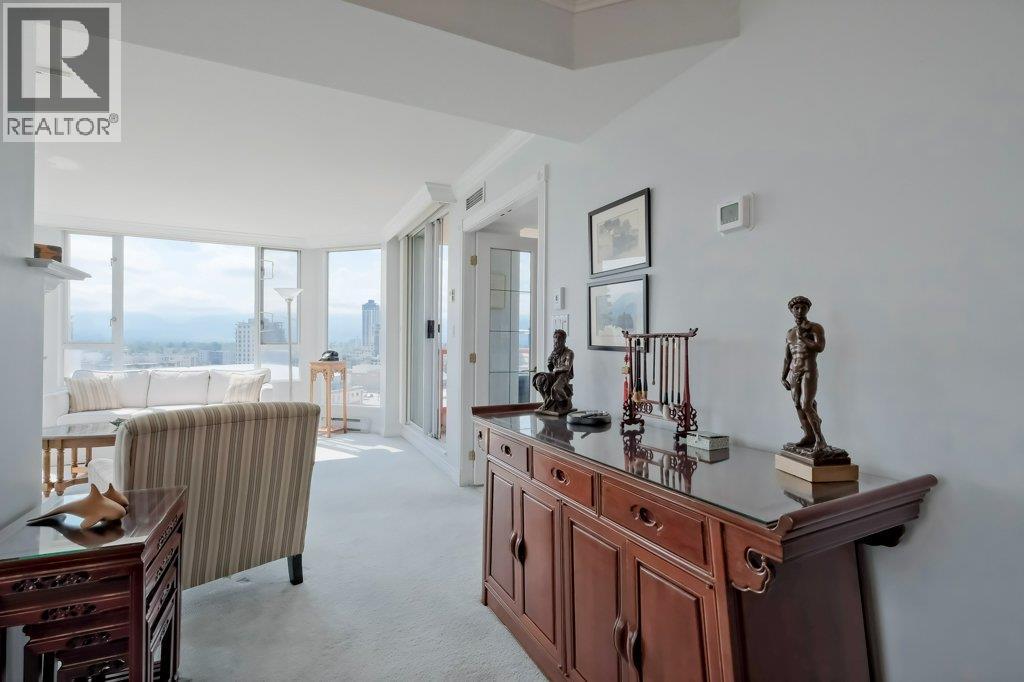 1160 Sunset Drive Unit# 1103. Kelowna, British Columbia