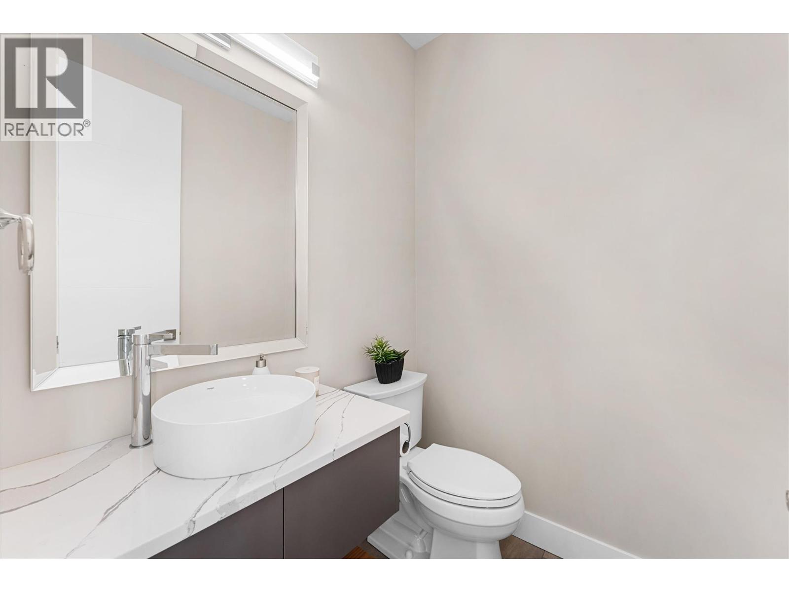 994 Skeena Drive. Kelowna, British Columbia