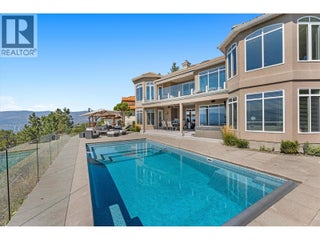 994 Skeena Drive. Kelowna, British Columbia