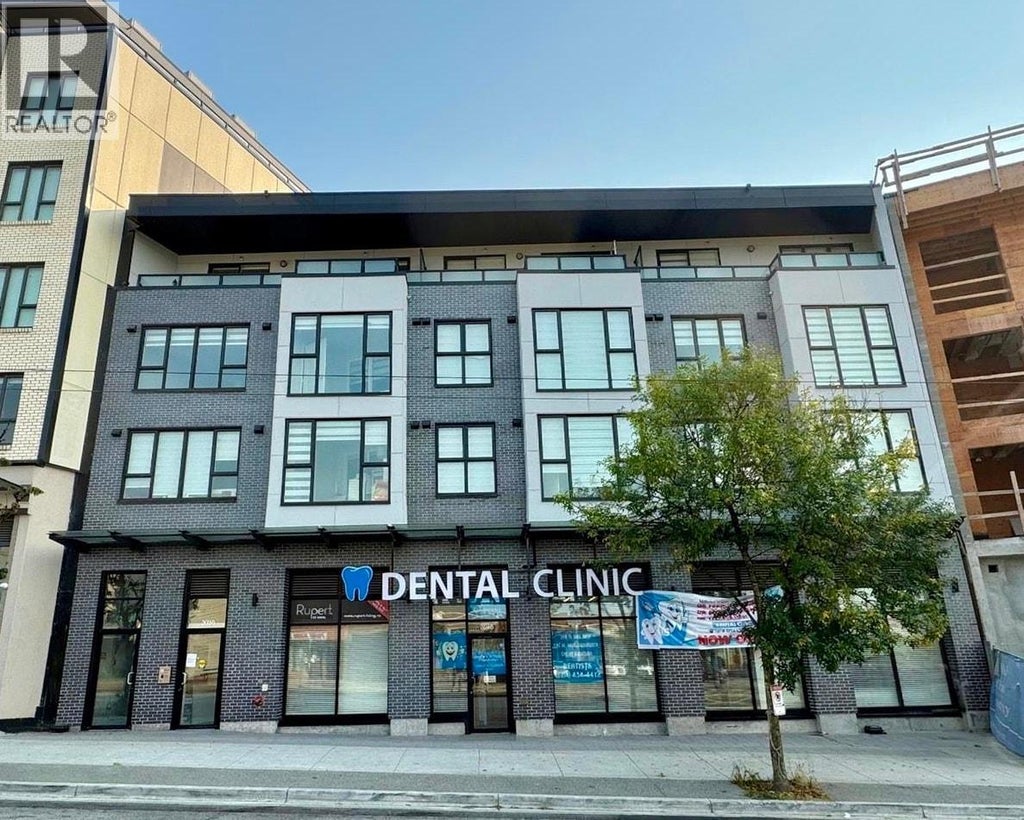 307 3050 Kingsway, Vancouver