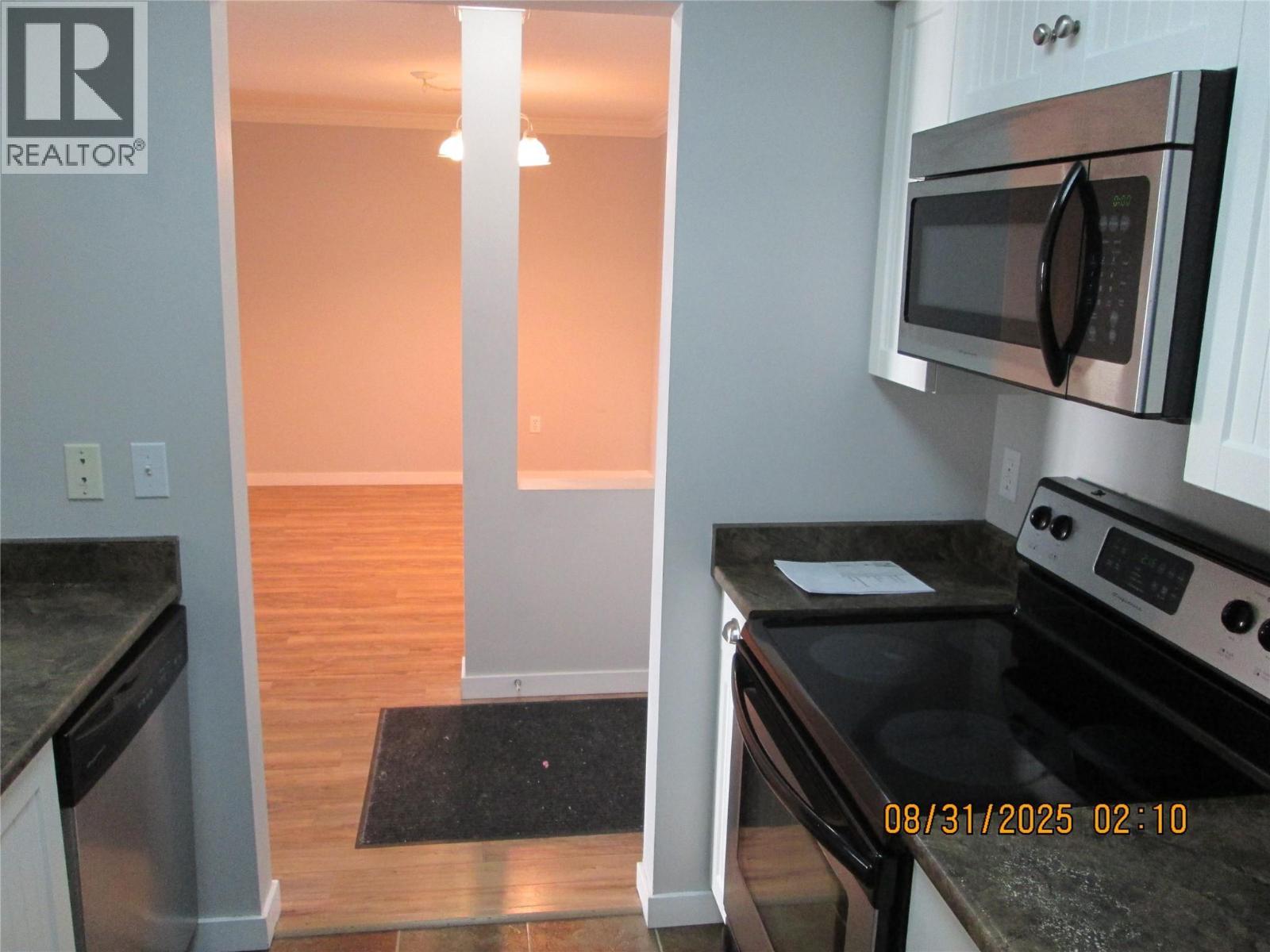 650 3 Street Sw Unit# 210. Salmon Arm, British Columbia