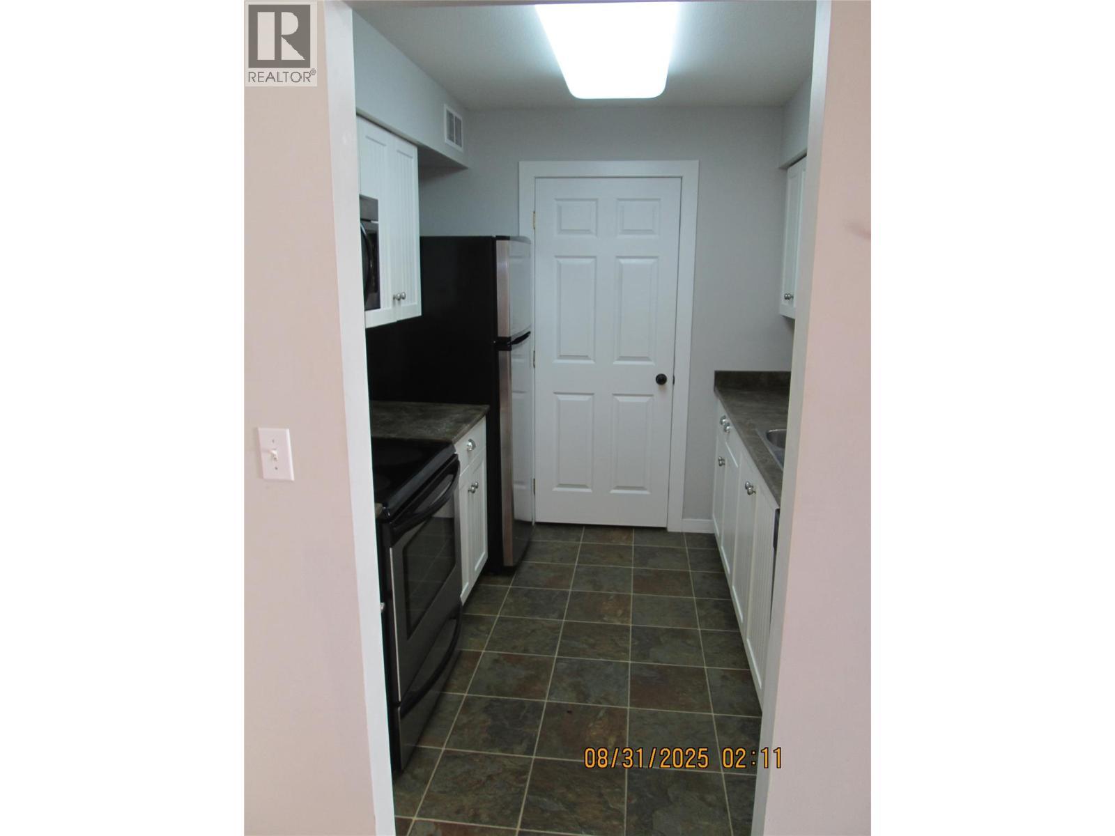 650 3 Street Sw Unit# 210. Salmon Arm, British Columbia