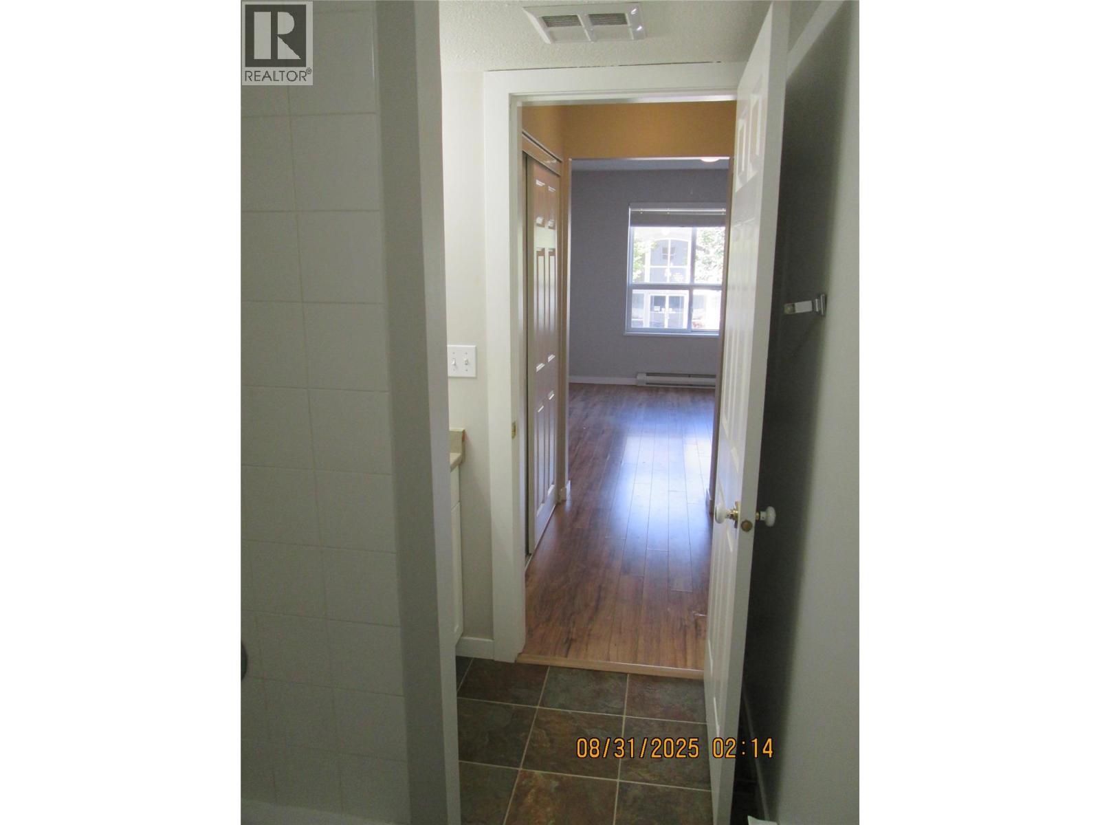 650 3 Street Sw Unit# 210. Salmon Arm, British Columbia