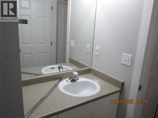 650 3 Street Sw Unit# 210. Salmon Arm, British Columbia