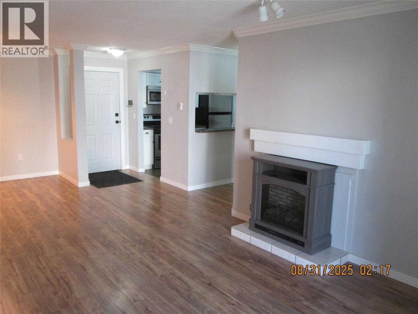 650 3 Street Sw Unit# 210. Salmon Arm, British Columbia