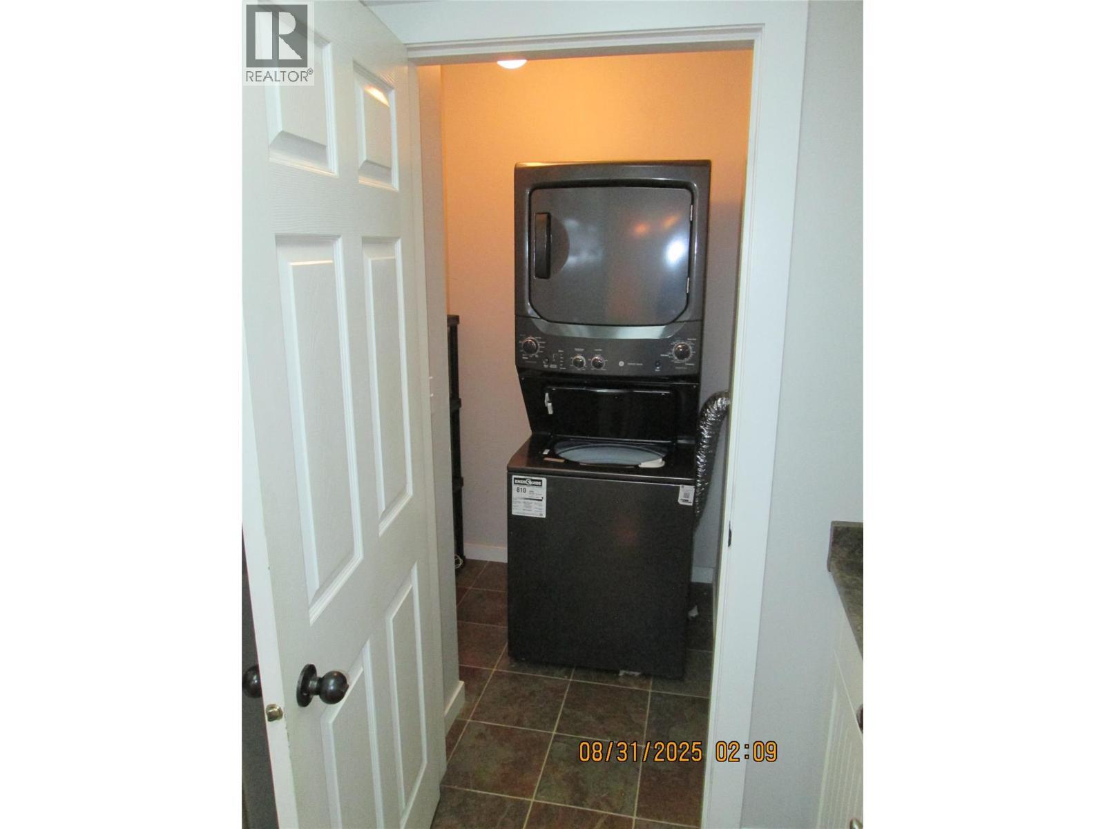 650 3 Street Sw Unit# 210. Salmon Arm, British Columbia