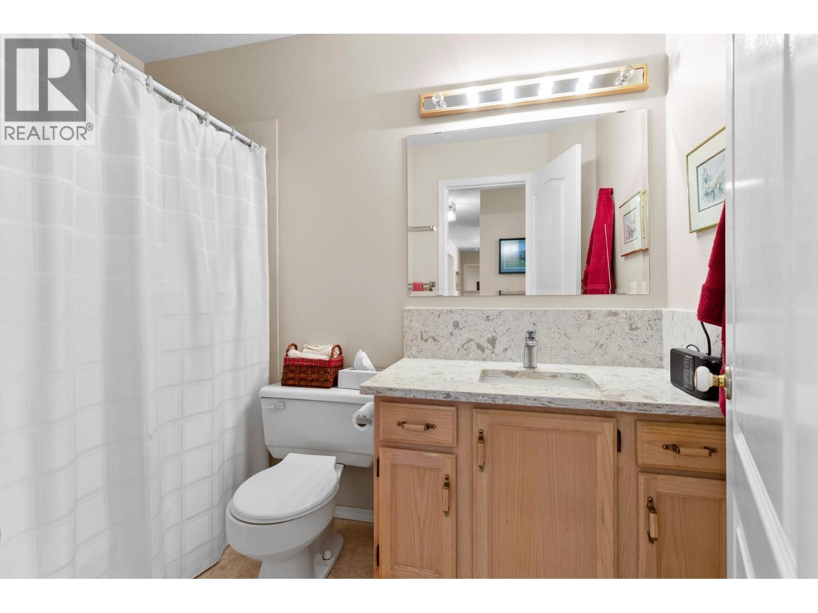 390 Mctavish Crescent. Kelowna, British Columbia