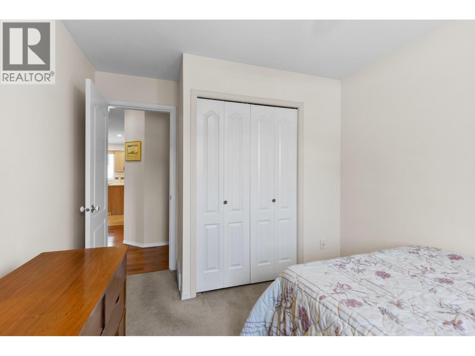 390 Mctavish Crescent. Kelowna, British Columbia