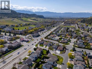 390 Mctavish Crescent. Kelowna, British Columbia