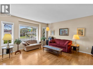 390 Mctavish Crescent. Kelowna, British Columbia