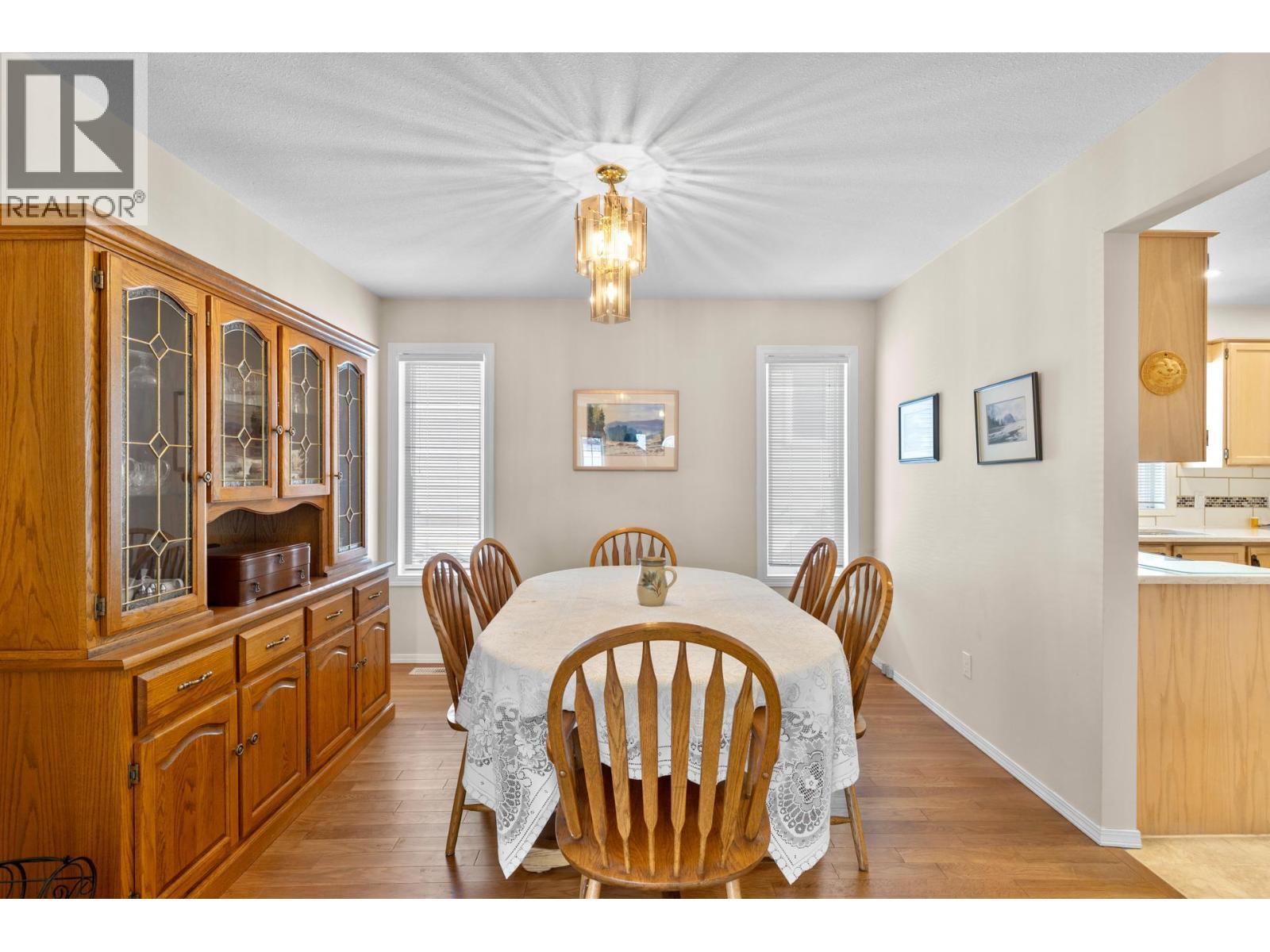 390 Mctavish Crescent. Kelowna, British Columbia