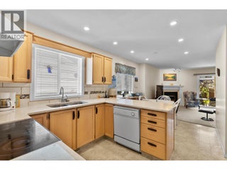 390 Mctavish Crescent. Kelowna, British Columbia