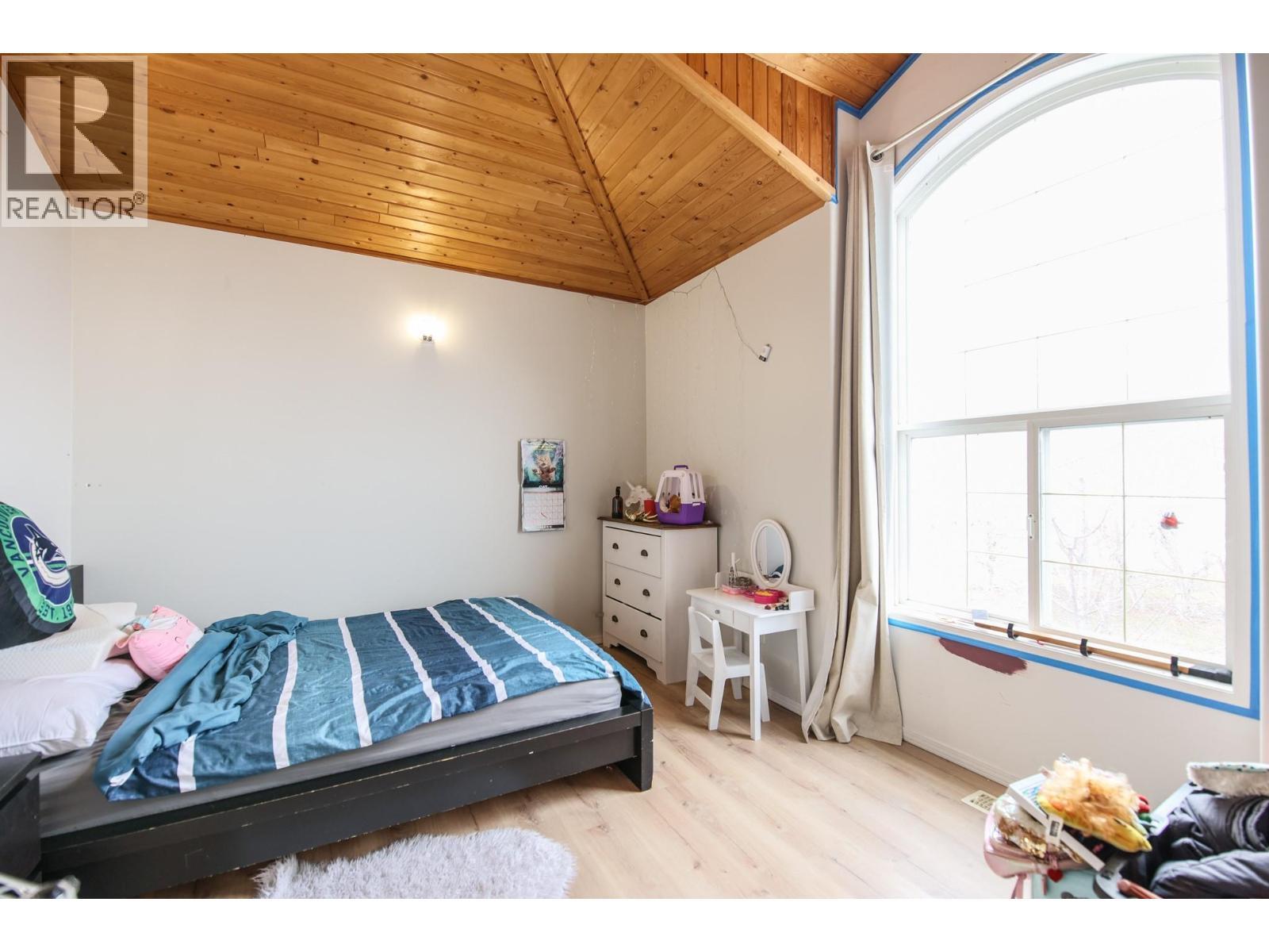 384 19 Road. Oliver, British Columbia