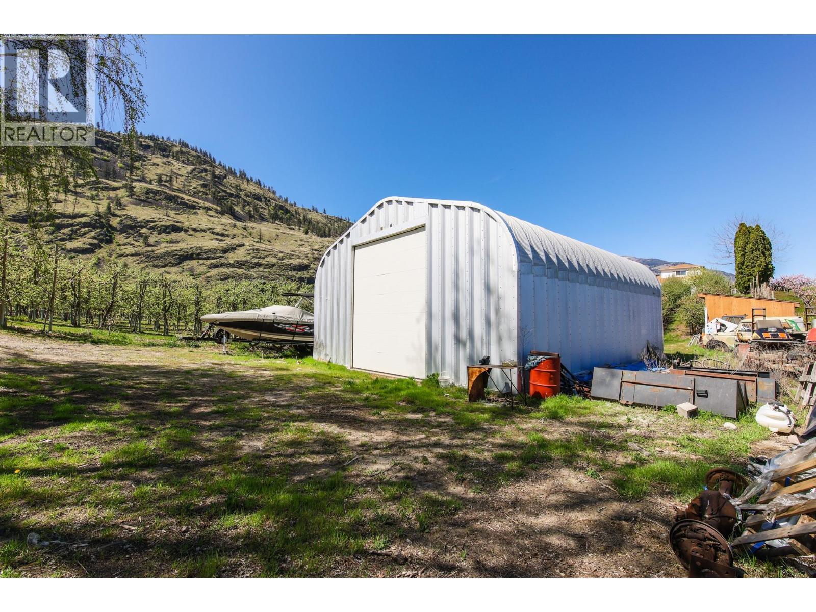 384 19 Road. Oliver, British Columbia