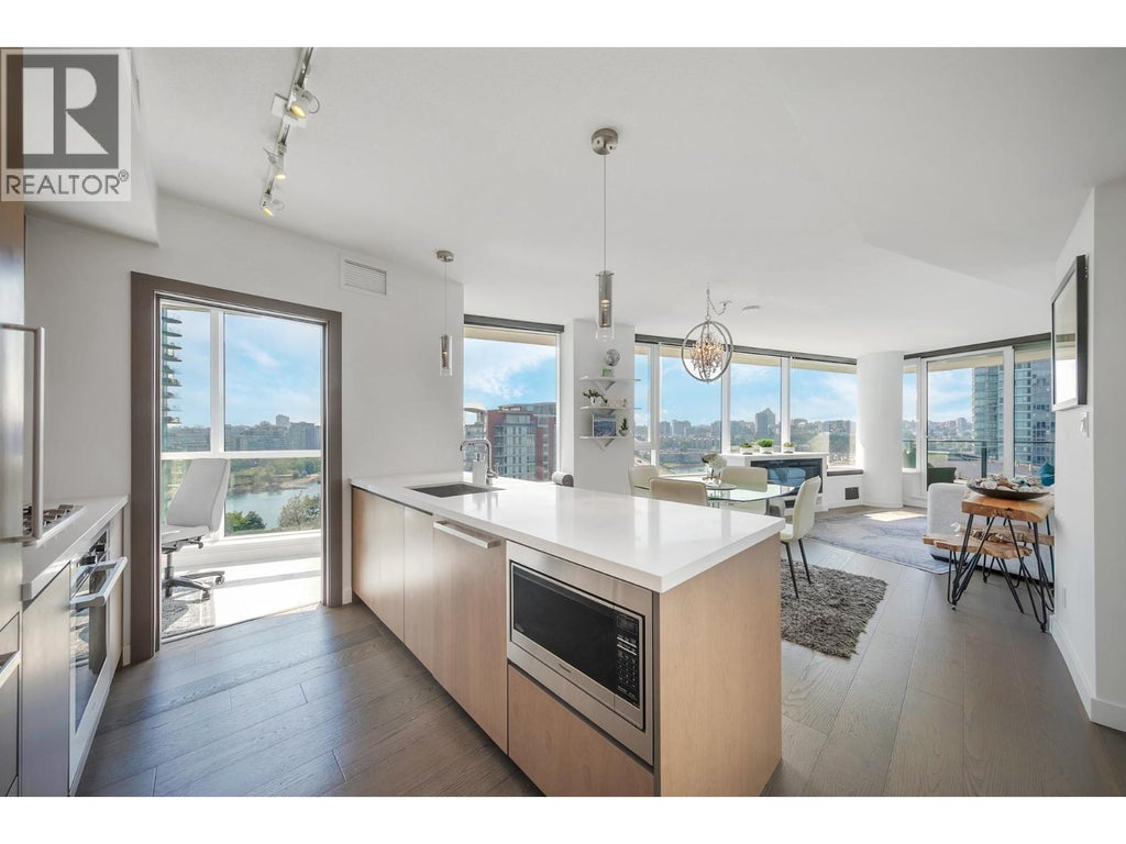 1509 68 Smithe Street, Vancouver