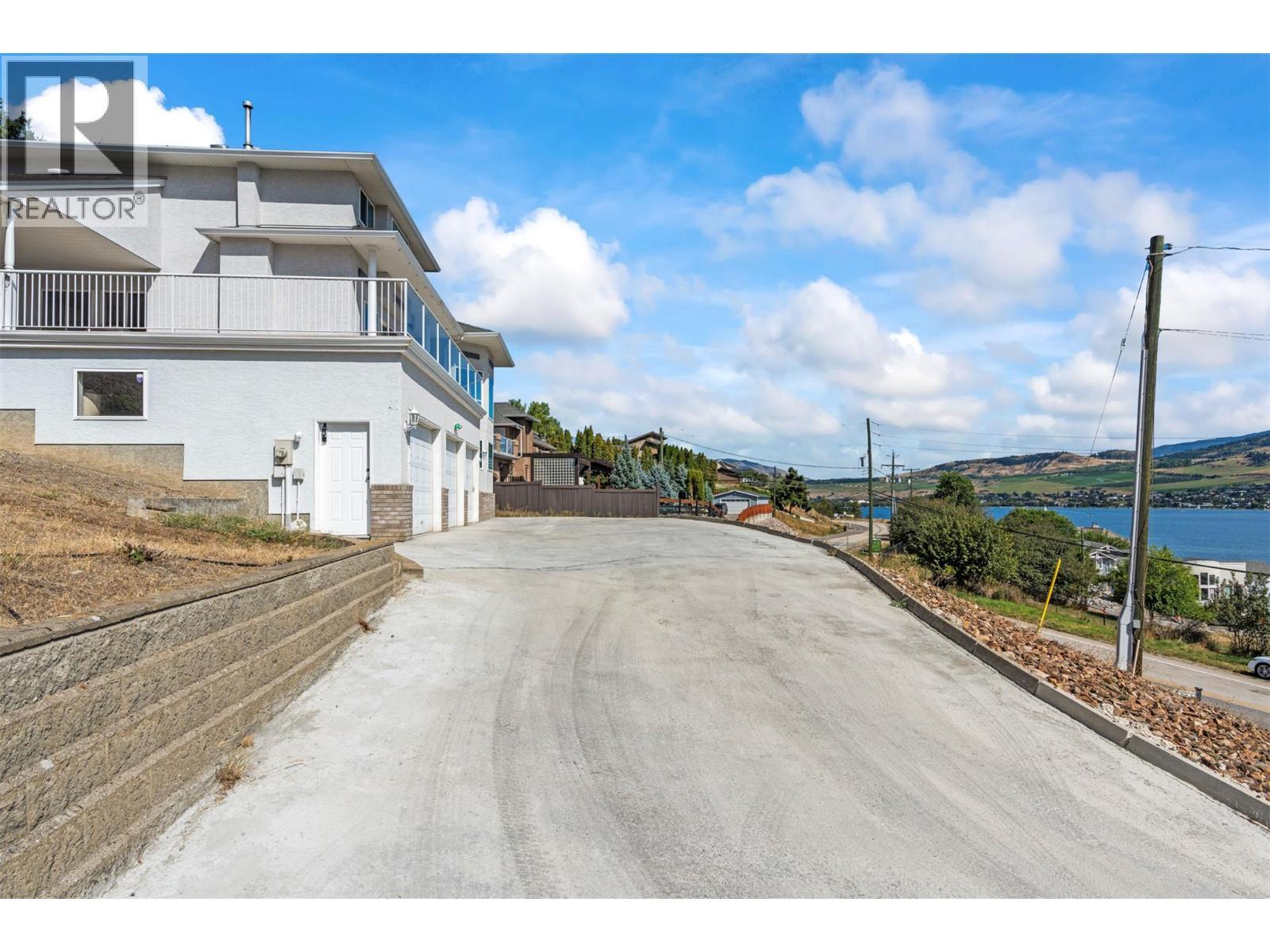 7967 Tronson Road. Vernon, British Columbia