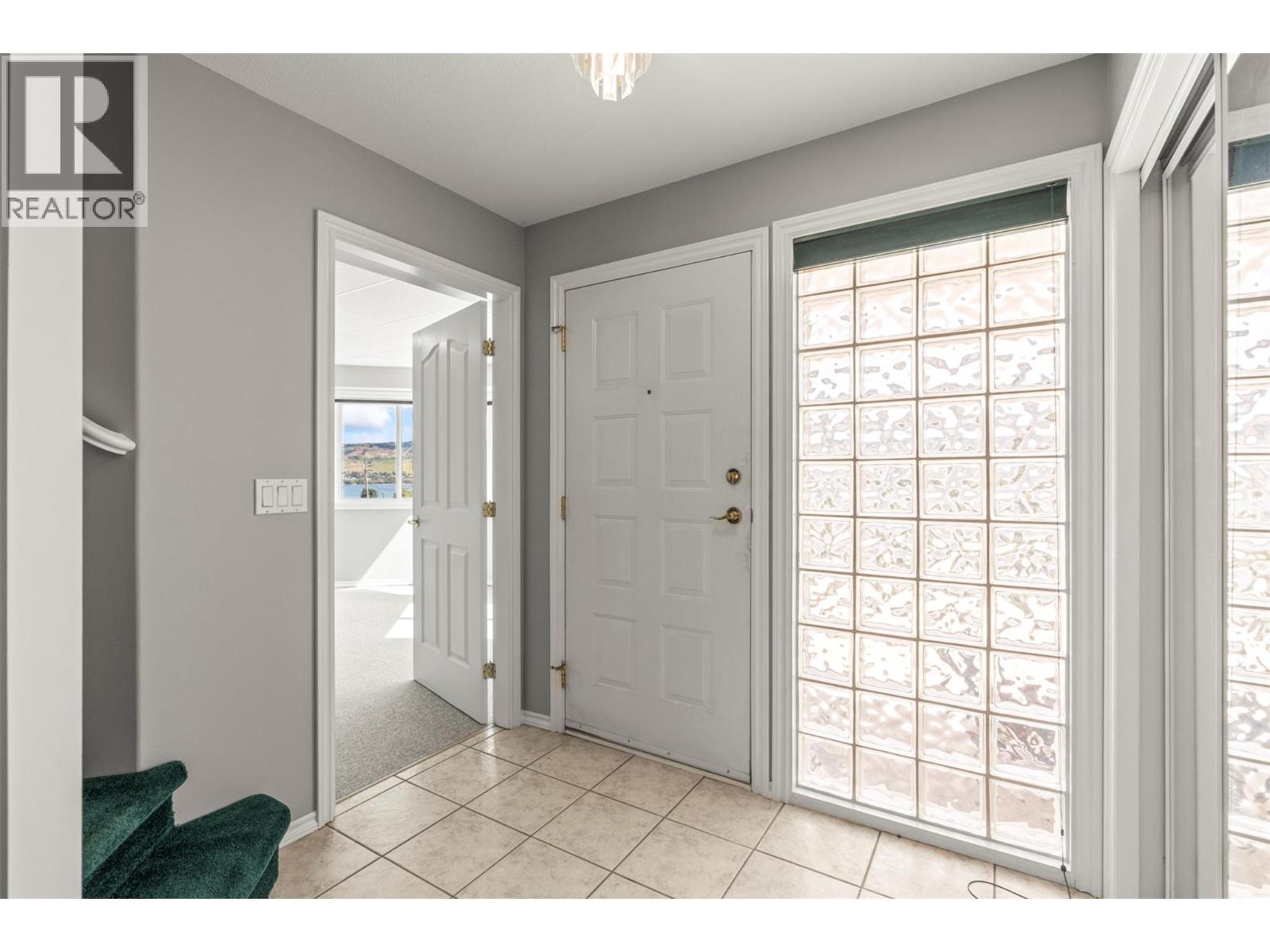 7967 Tronson Road. Vernon, British Columbia