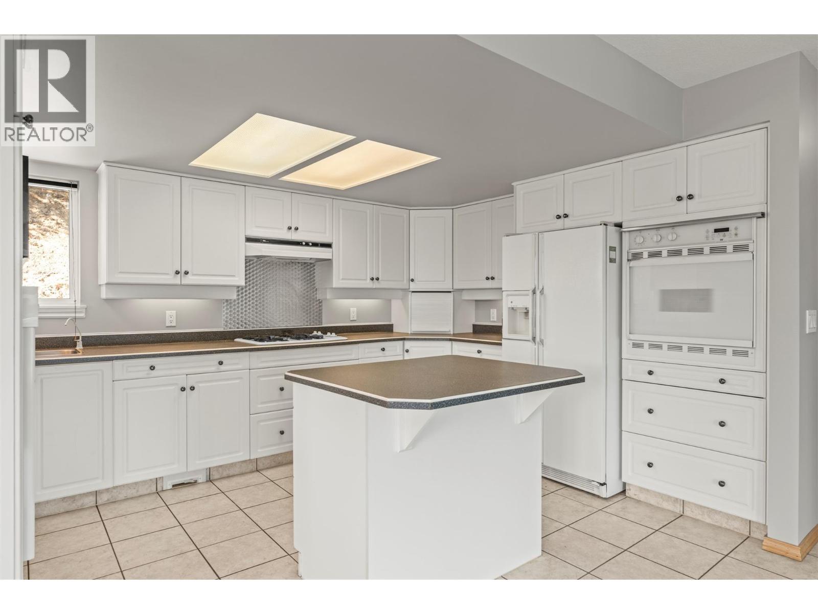 7967 Tronson Road. Vernon, British Columbia