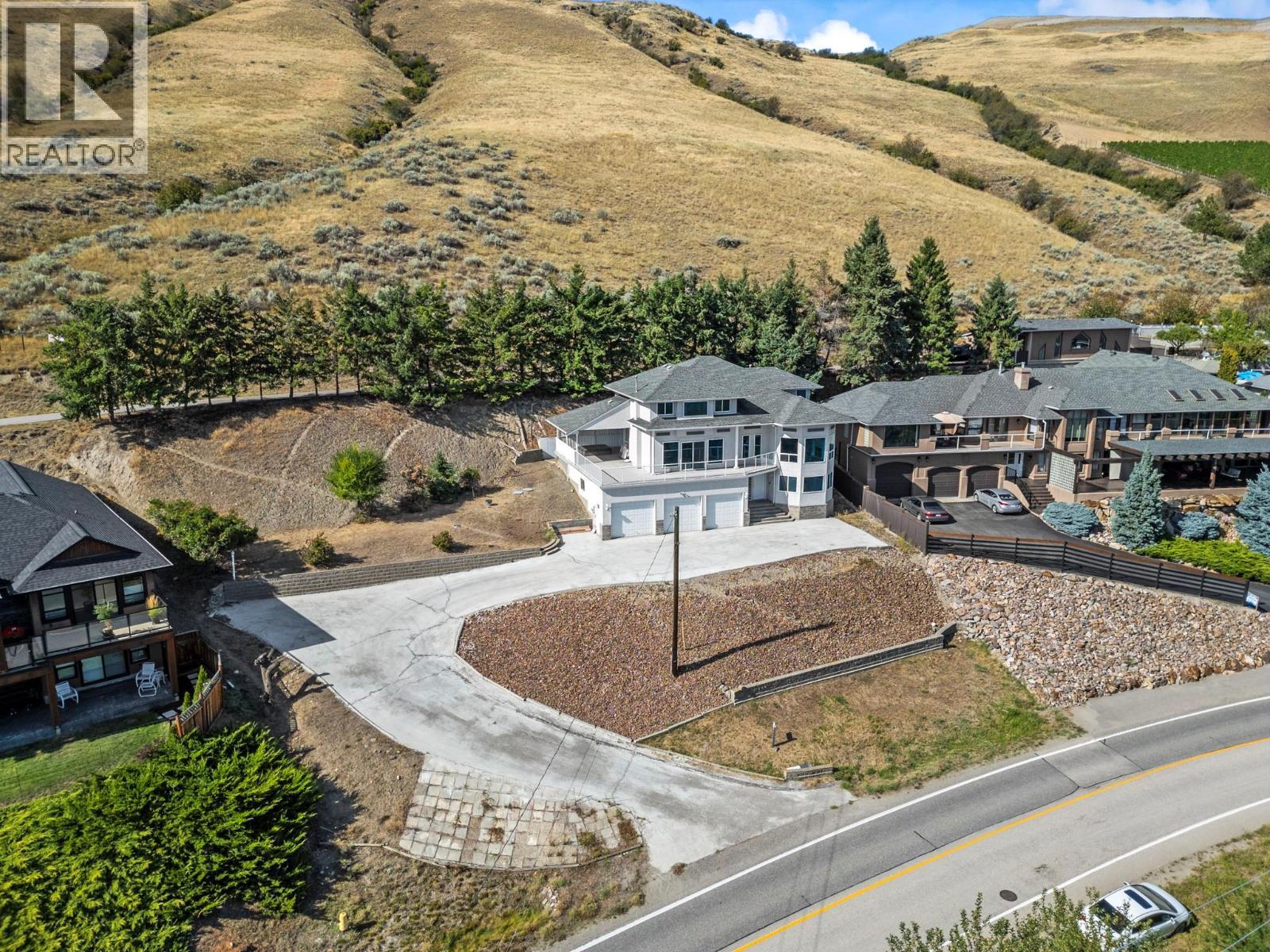 7967 Tronson Road. Vernon, British Columbia
