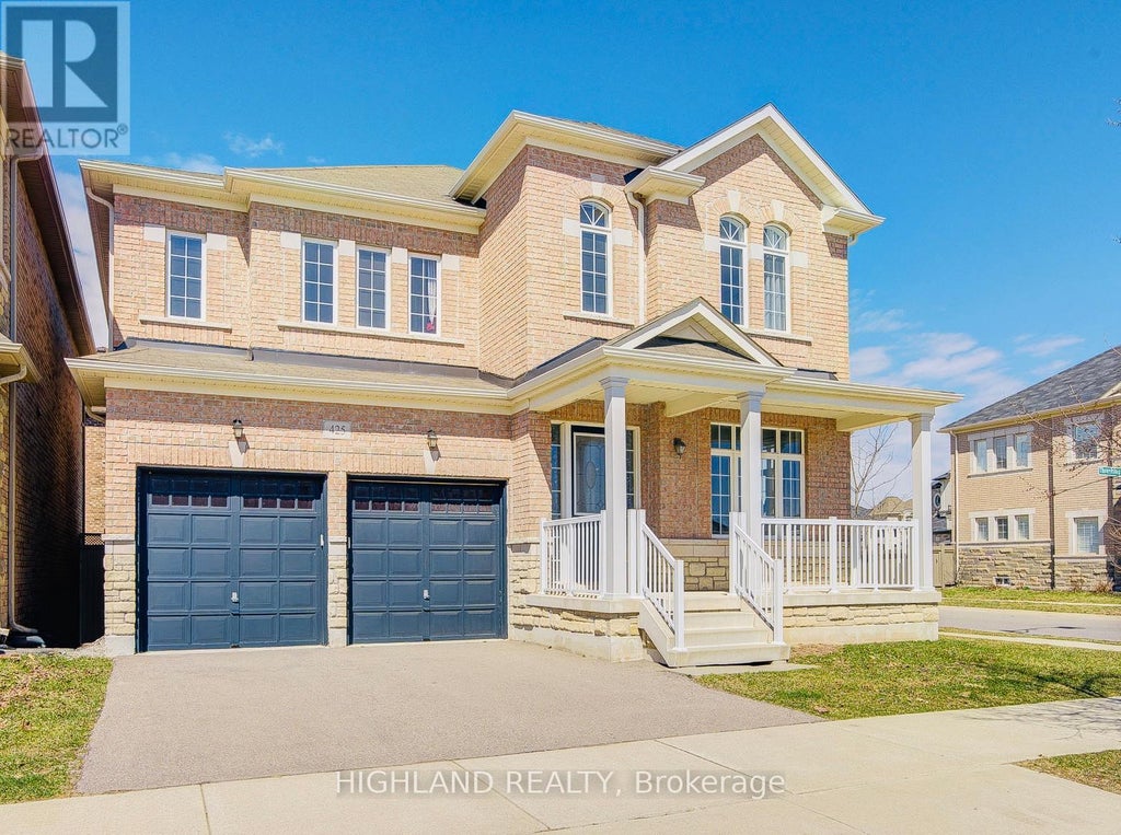 425 Threshing Mill Boulevard, Oakville (jm Joshua Meadows)