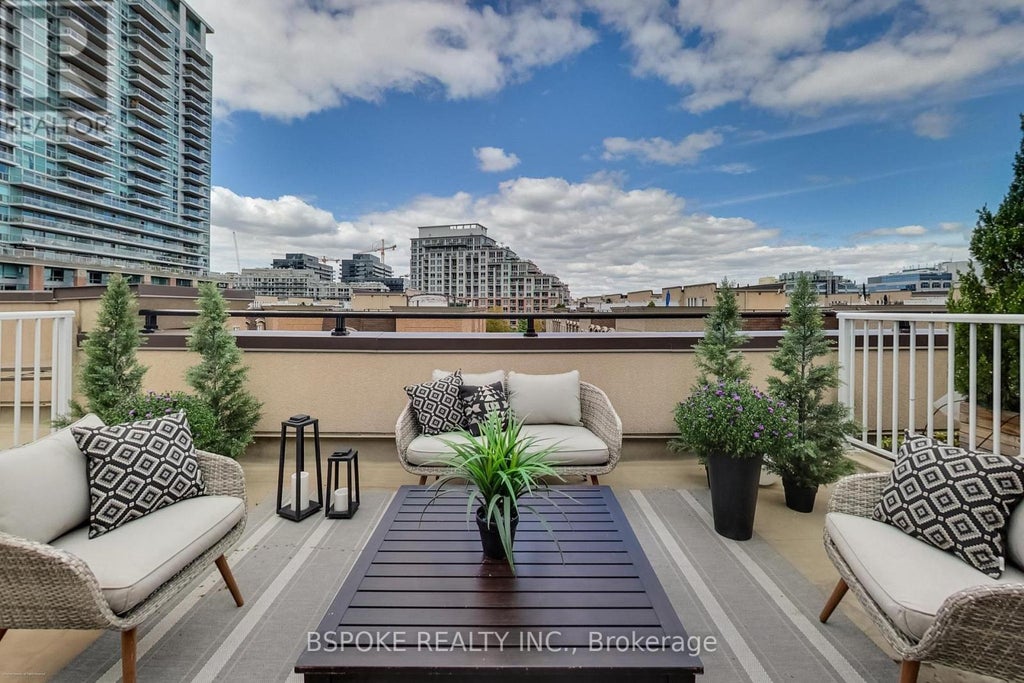 1030 - 54 East Liberty Street, Toronto (niagara)