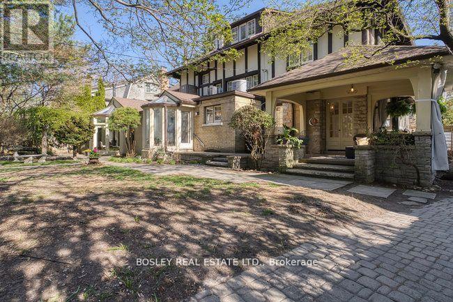40 Castle Frank Crescent, Toronto (rosedale-Moore Park)