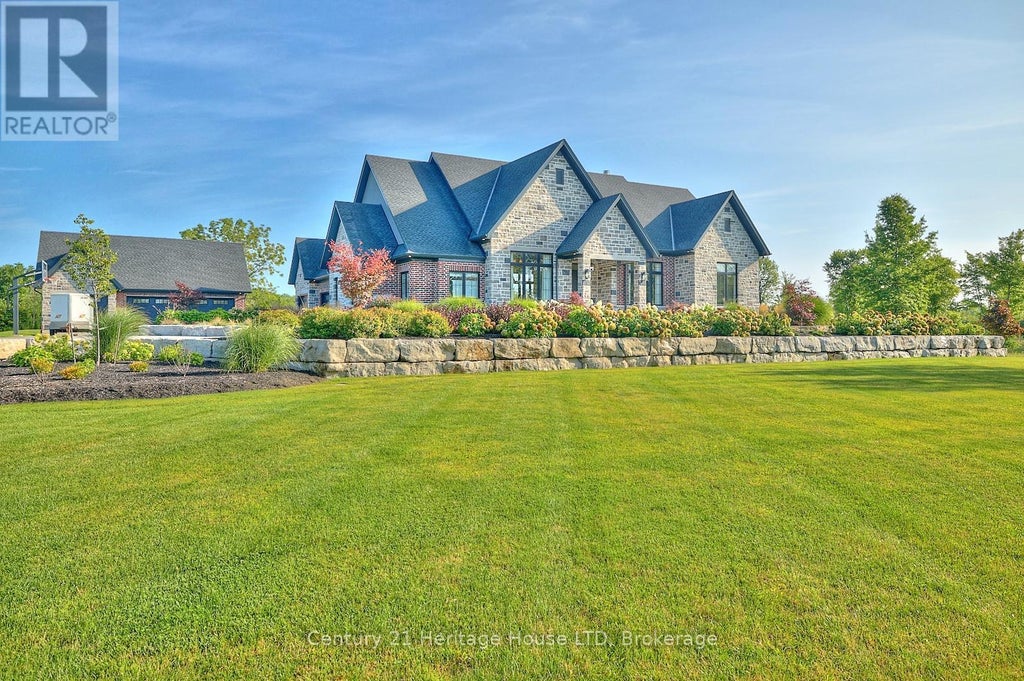 1716 Rebecca Street, Fort Erie (crescent Park)