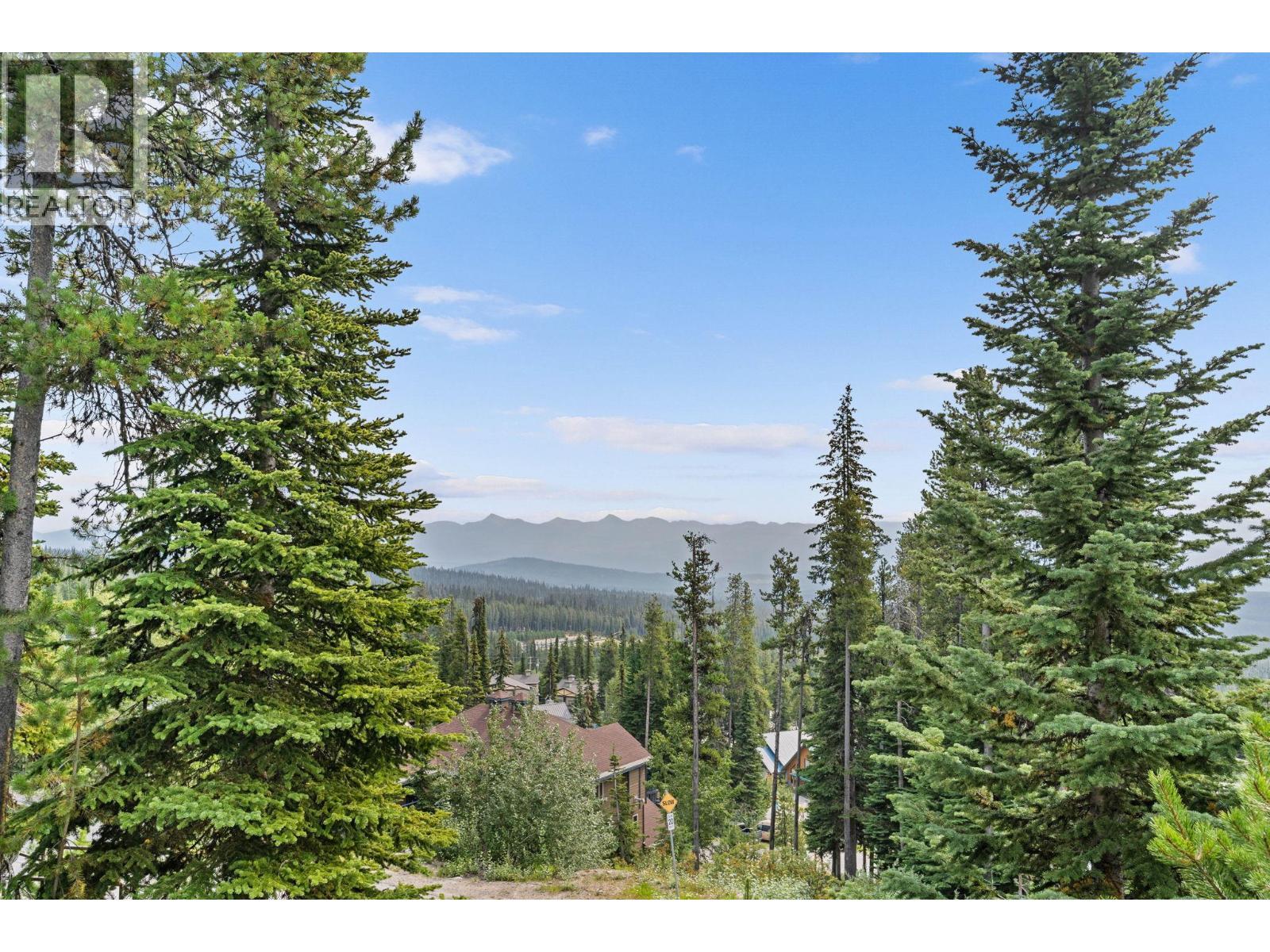 5890 Snow Pines Crescent. Big White, British Columbia
