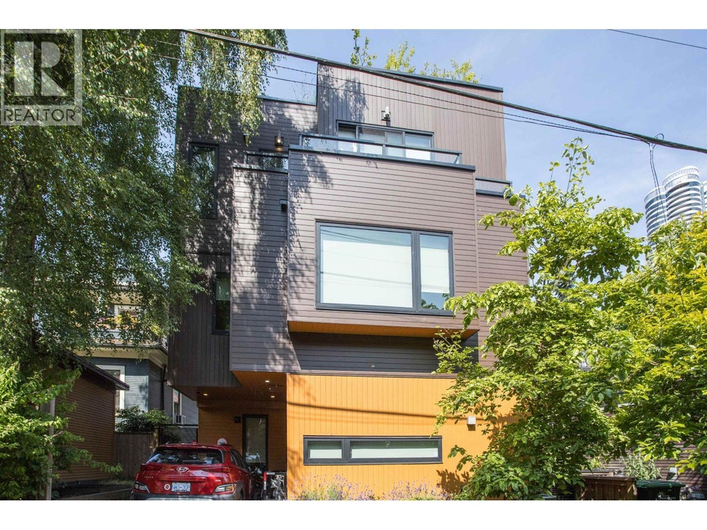 2 1152 Comox Street, Vancouver