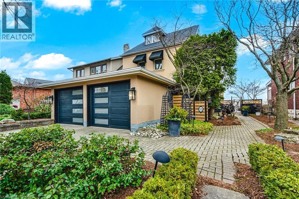 91 Mountain Park Avenue, Hamilton