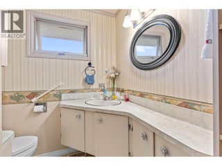 350 Clarissa Road. Kelowna, British Columbia