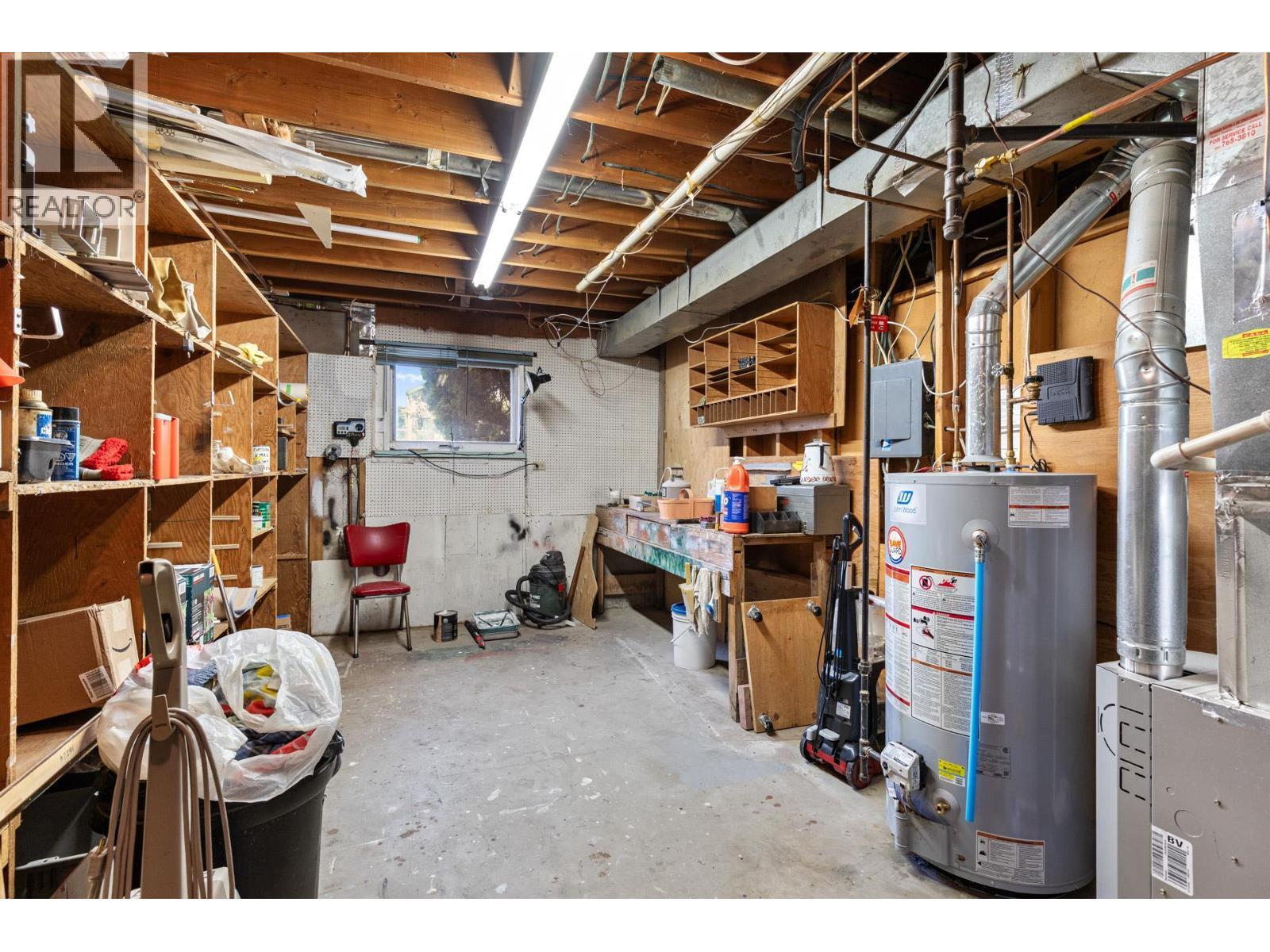 350 Clarissa Road. Kelowna, British Columbia