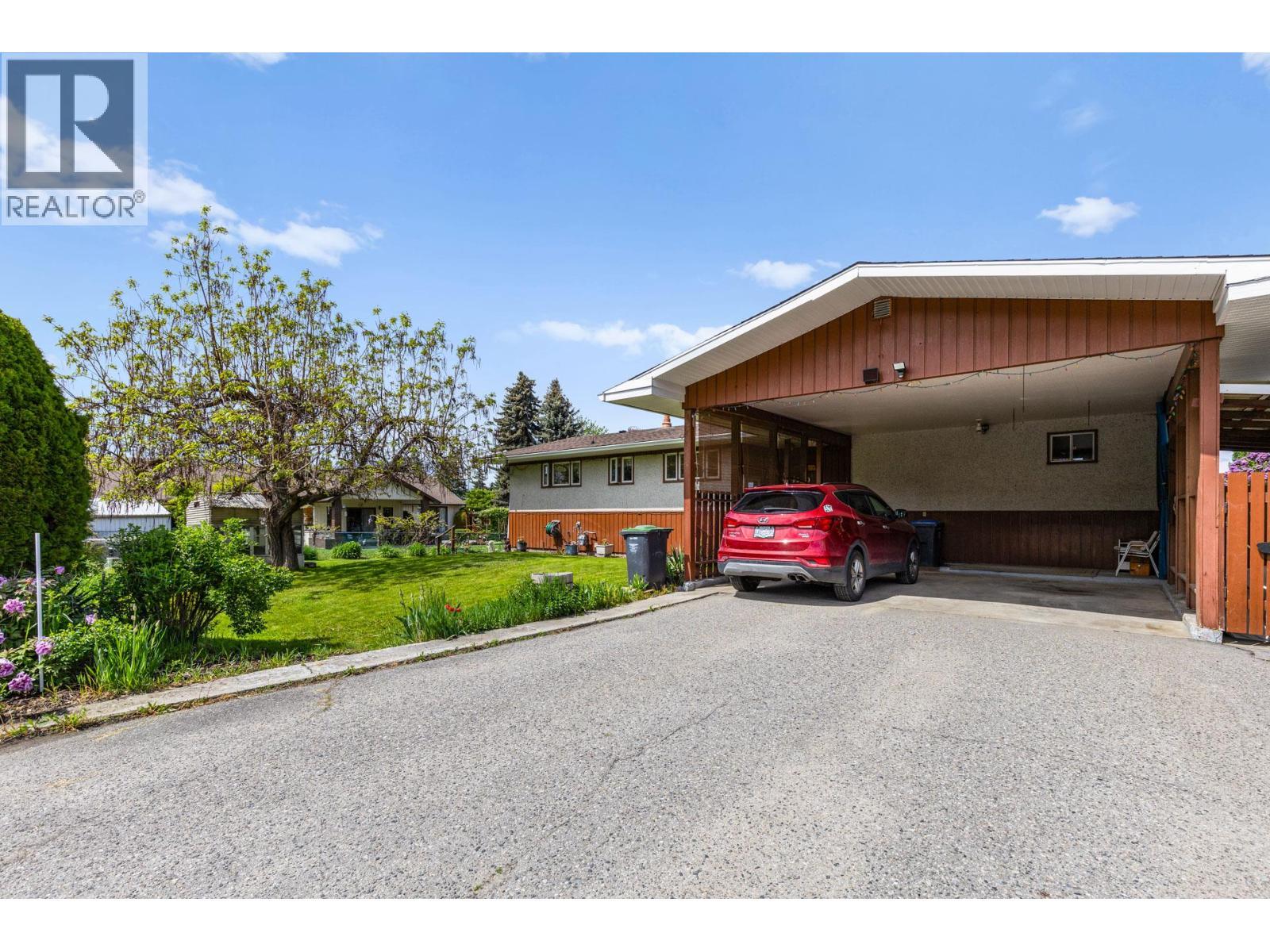 350 Clarissa Road. Kelowna, British Columbia