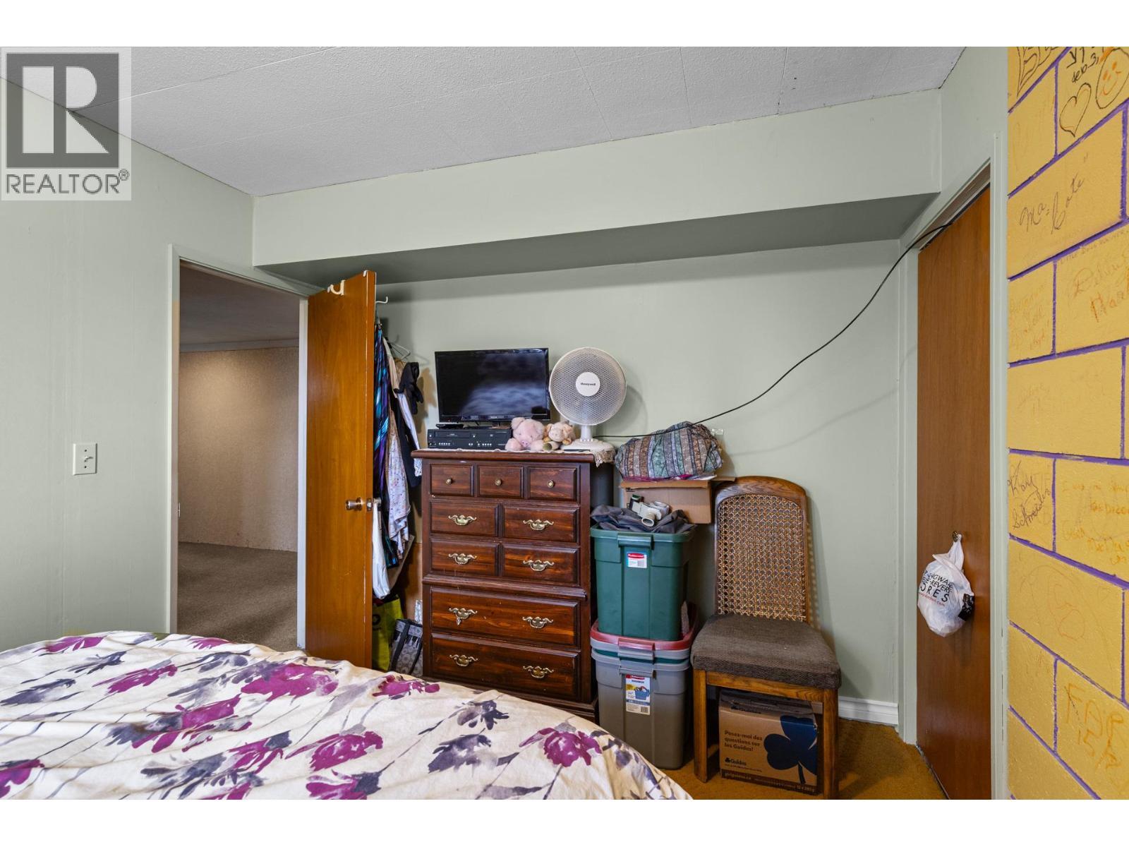 350 Clarissa Road. Kelowna, British Columbia