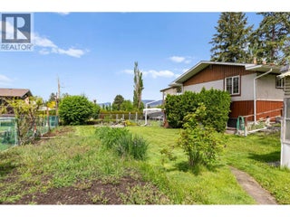 350 Clarissa Road. Kelowna, British Columbia