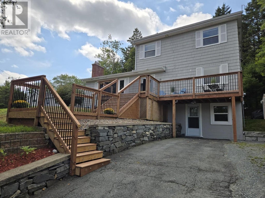 18 Martin Lake Drive, Lake Echo