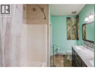 6865 Mountainview Drive. Oliver, British Columbia