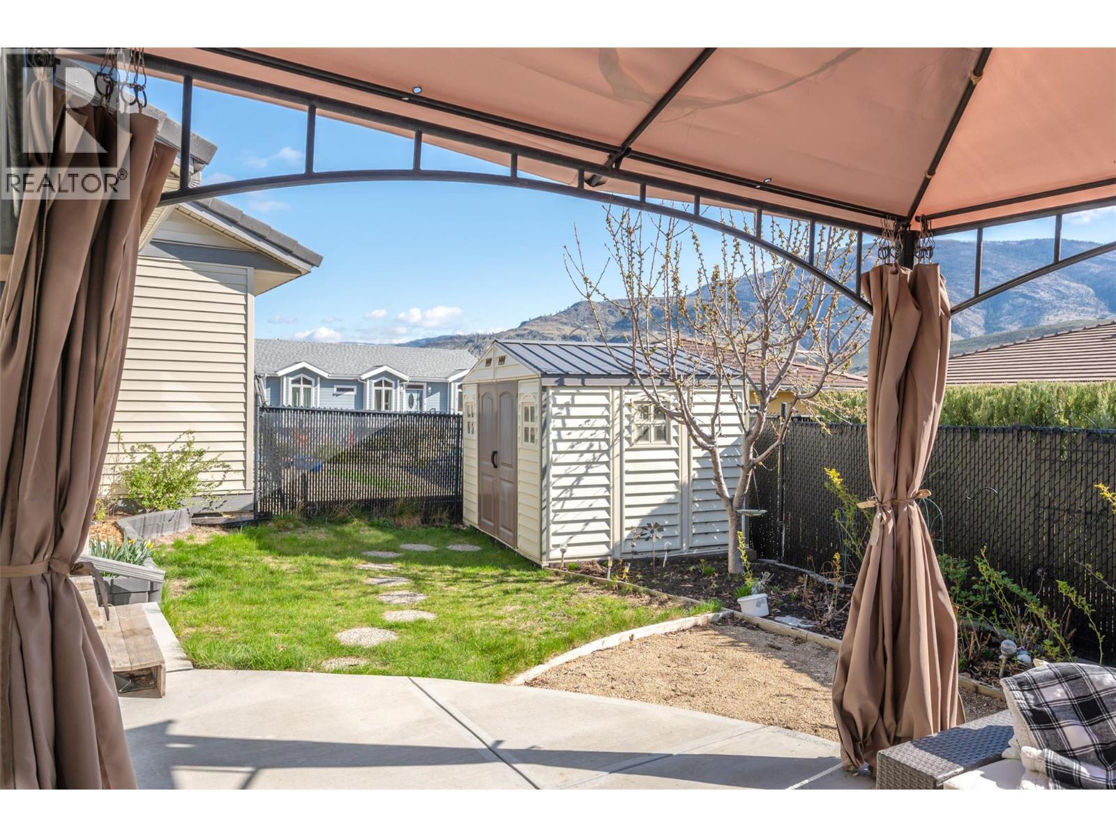 6865 Mountainview Drive. Oliver, British Columbia