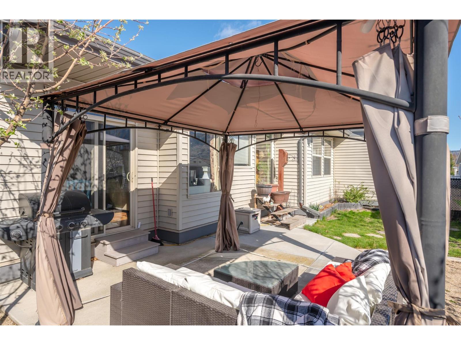 6865 Mountainview Drive. Oliver, British Columbia