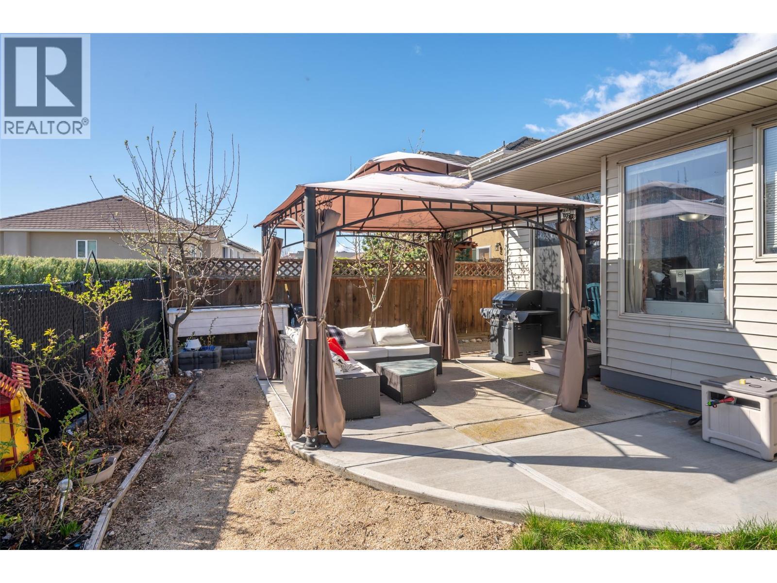 6865 Mountainview Drive. Oliver, British Columbia