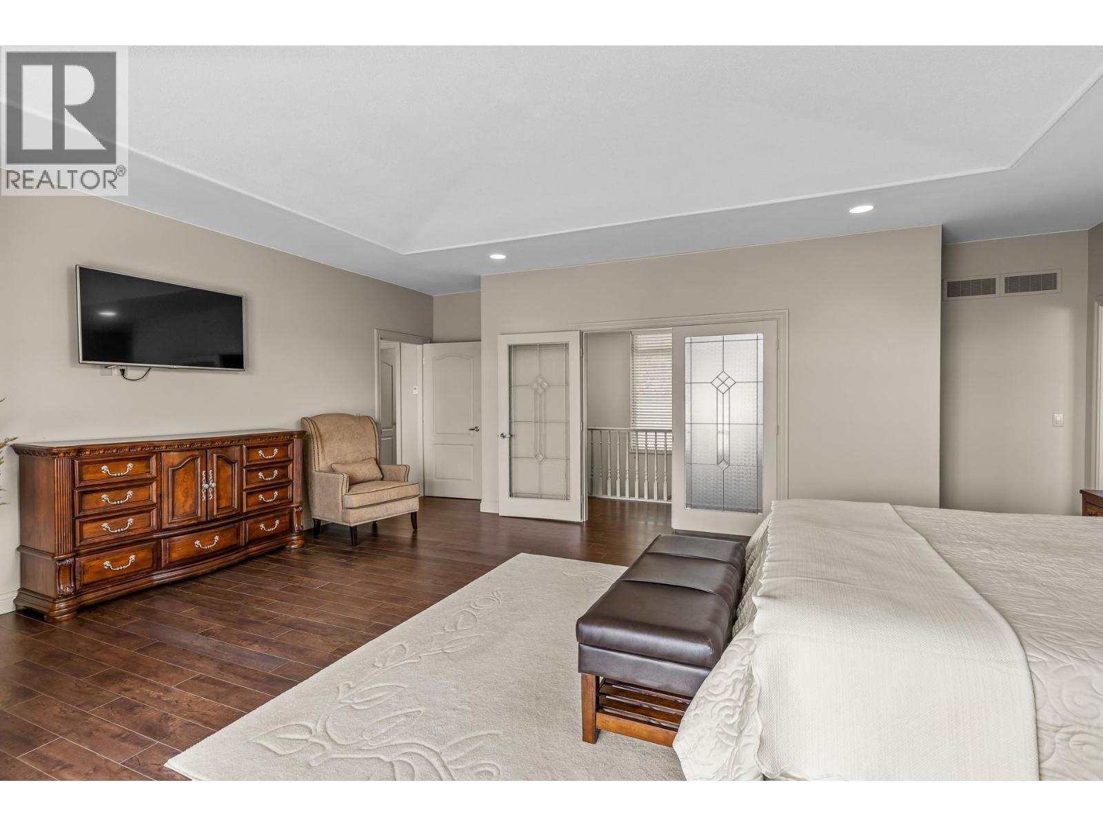 1284 Timothy Place. West Kelowna, British Columbia